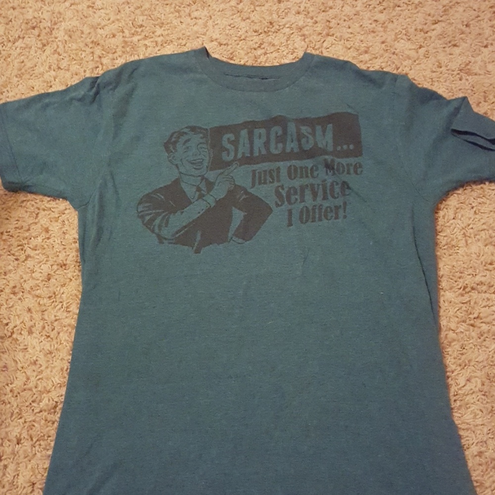 tee shirt